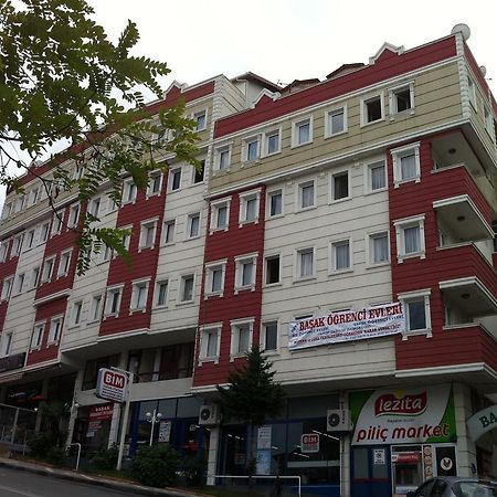 Basak Rezidans Aparthotel ทรับซอน ภายนอก รูปภาพ